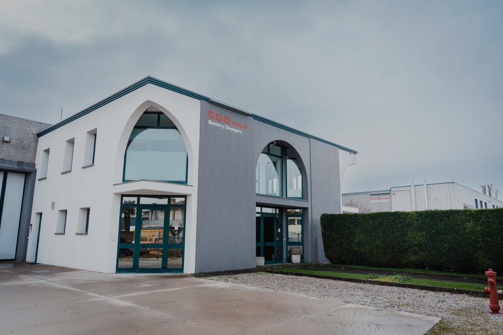 TCE Group srl: quando la tradizione incontra il futuro della ricarica industriale